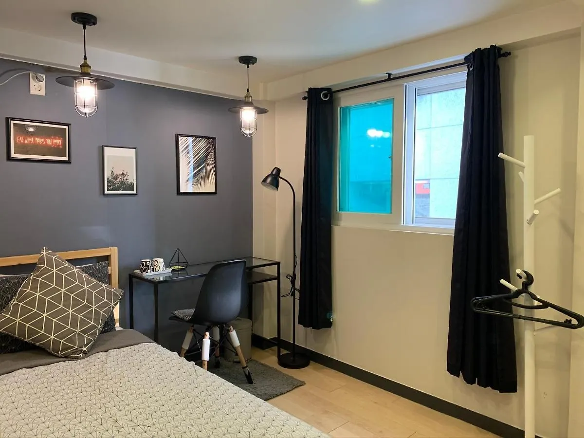 Konukevi Whitetail Guesthouse Seul Güney Kore