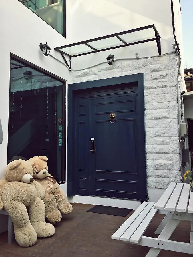 Whitetail Guesthouse Seul 0*,  Güney Kore